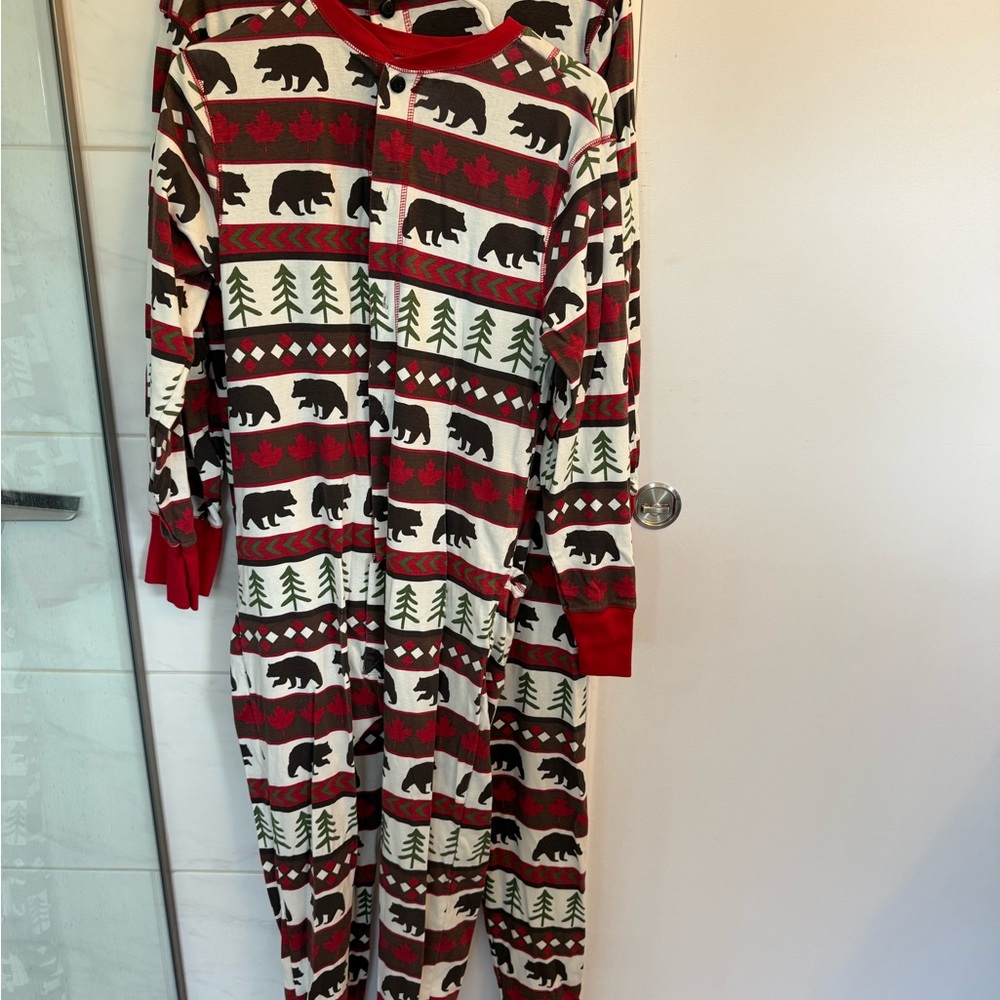 Lot of two adult bear print Christmas Pajamas (small, large)